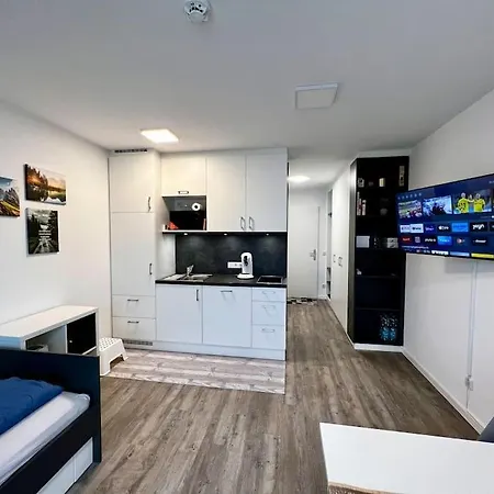 Carefree Mikroapartment Inkl. Balkon + Tiefgarage Appartamento *