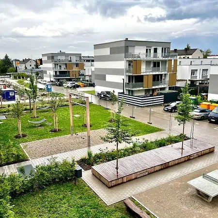 Carefree Mikroapartment Inkl. Balkon + Tiefgarage Appartamento Augusta