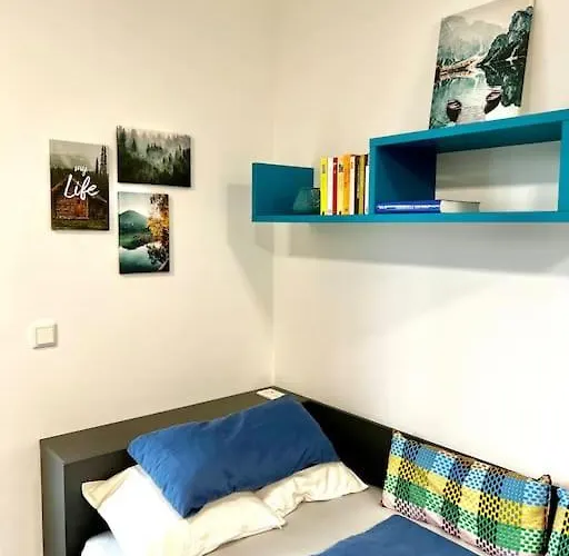 Carefree Mikroapartment Inkl. Balkon + Tiefgarage * Augusta